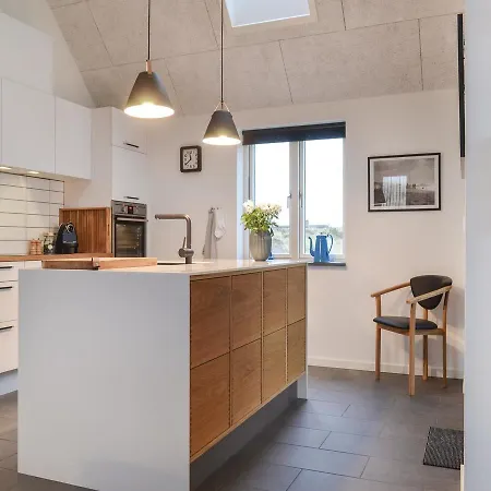 Tatil Evi Three-bedroom Holiday In *