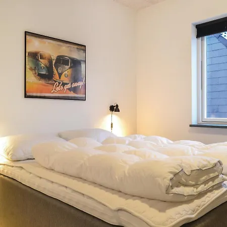 Three-bedroom Holiday In * Ringkøbing
