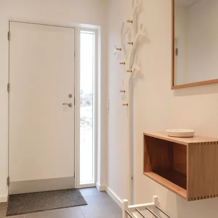 Three-bedroom Holiday In * Ringkøbing