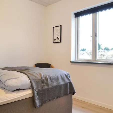 Three-bedroom Holiday In * Ringkøbing
